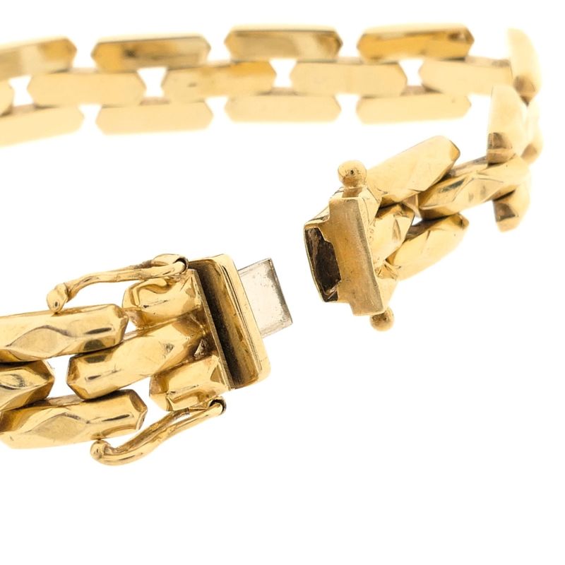 Image 6 of Gold Bismarck link bracelet
