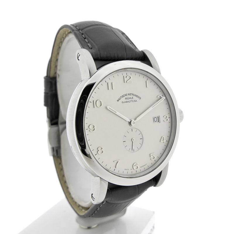 Image 3 of Mühle Glashütte Antaria M1-39-10; Automatic men's watch
