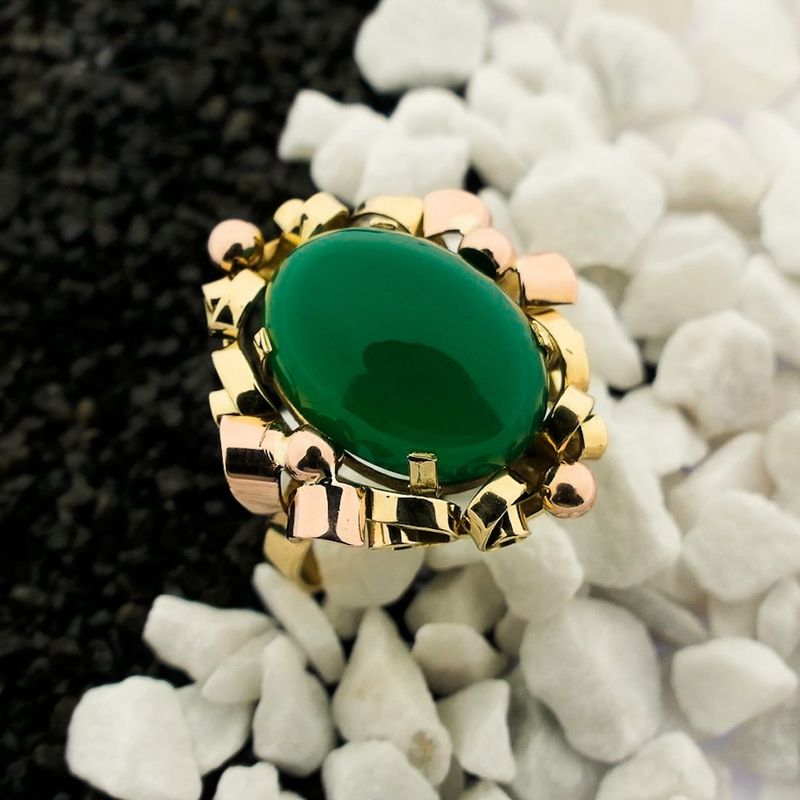 Image 2 of Bicolor ring with jade | Vintage