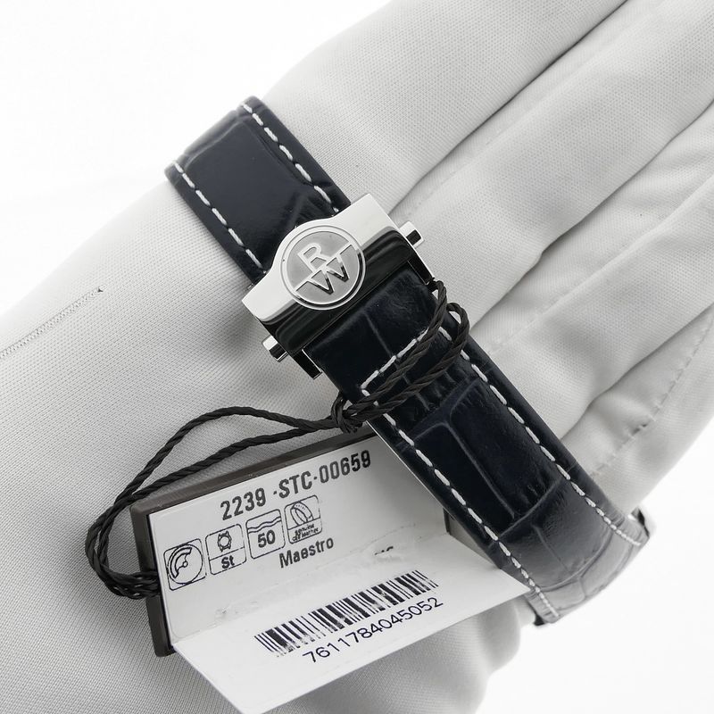 Image 10 of Raymond Weil Maestro 'Moon Phase' 2239-STC-00659; Automatic men's watch with moon phase