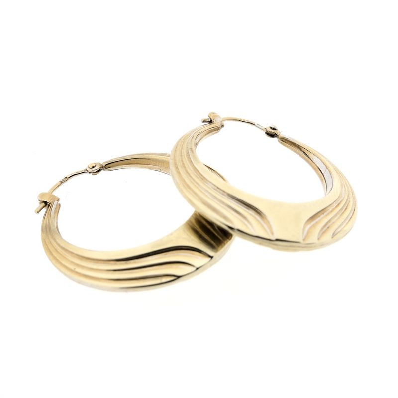 Image 4 of Golden earrings.