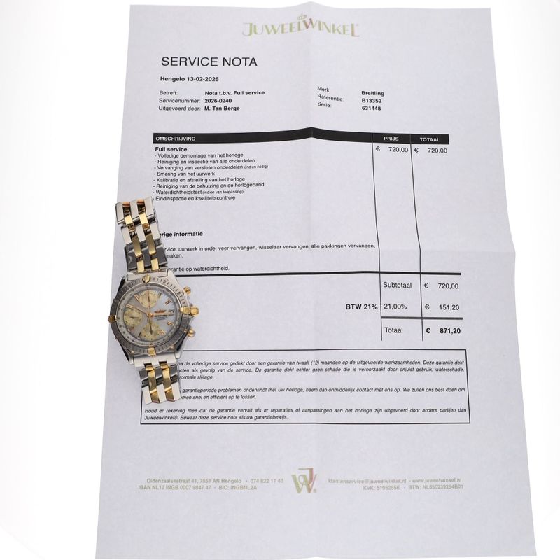 Image 15 of Breitling Chronomat Chronograph 'Mother of Pearl' B13352; Automatic Men's Watch