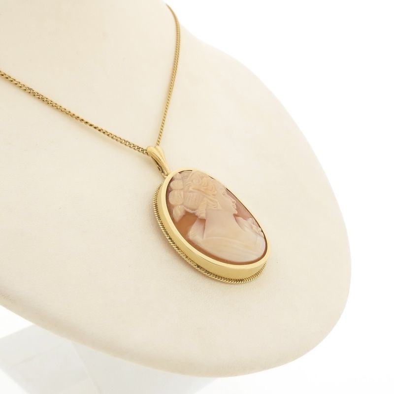 Image 8 of Antique gold pendant with cameo