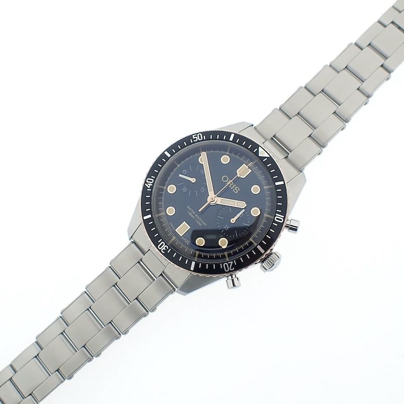 Image 4 of Oris Divers 'Sixty-Five' Chronograph Men's Watch
