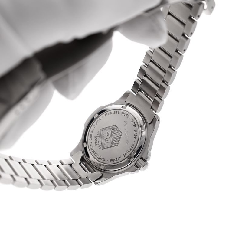 Image 18 of TAG Heuer 4000 34mm WF1211; Vintage unisex watch