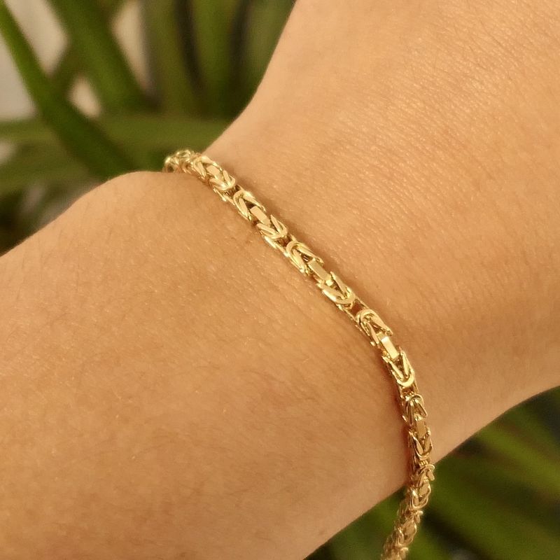 Image 10 of Gold square king's link bracelet | 21.5 cm