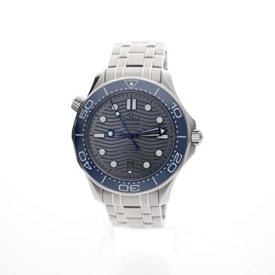 Omega Seamaster 300m Co-Axial Master Chronometer 42mm 210.30.42.20.06.001; Automatic men's watch Image 1 of Omega Seamaster 300m Co-Axial Master Chronometer 42mm 210.30.42.20.06.001; Automatic men's watch