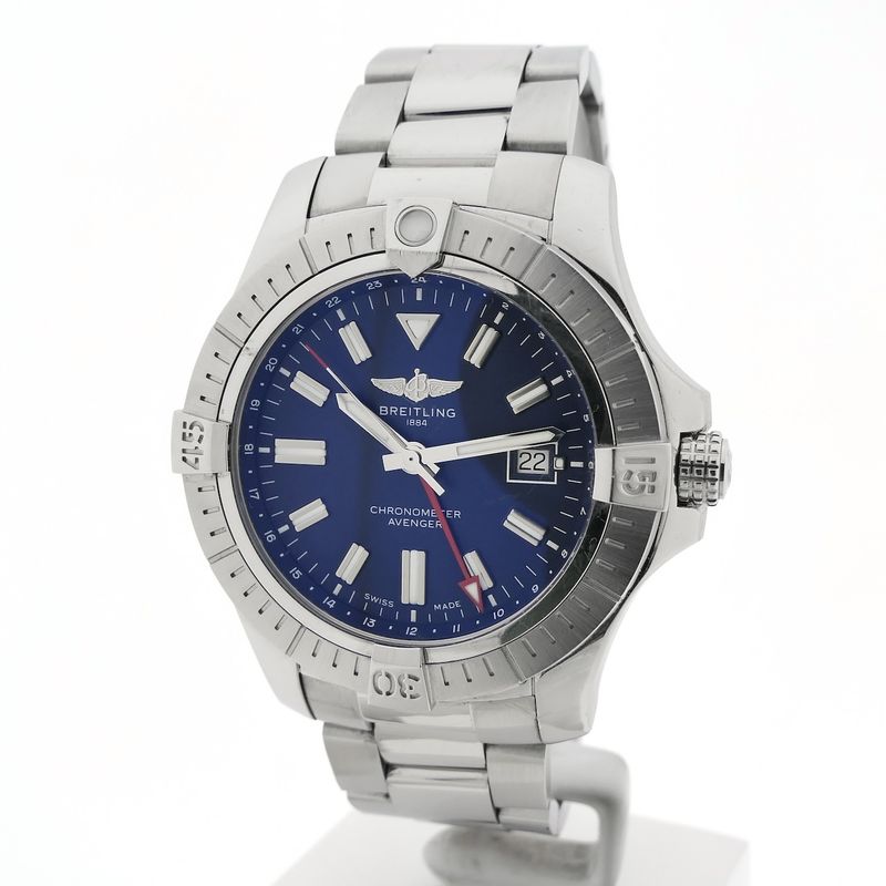Image 1 of Breitling Avenger GMT 45 A32395; Automatic men's watch with GMT second time zone