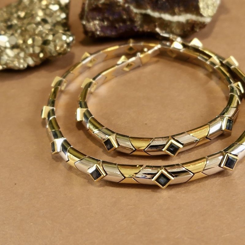 Image 2 of Two-tone gold fantasy necklace with sapphire