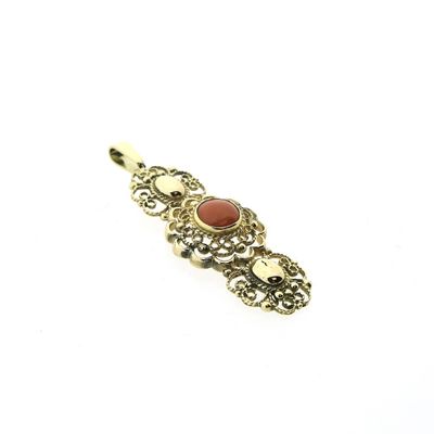 Antique gold pendant with blood coral Image 2 of Antique gold pendant with blood coral