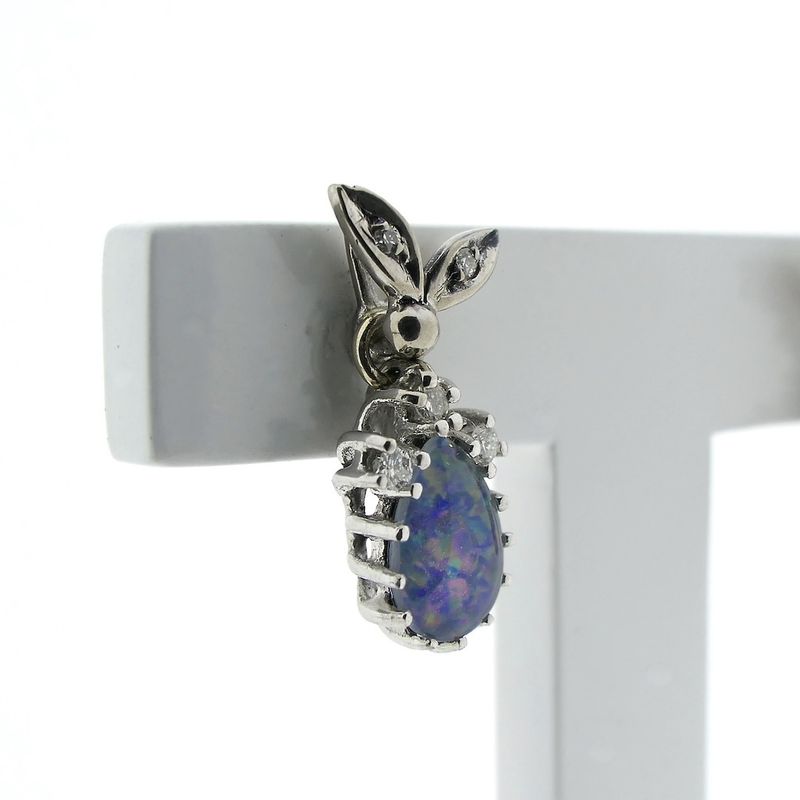 Image 3 of White gold stud earrings with diamonds and triplet opal