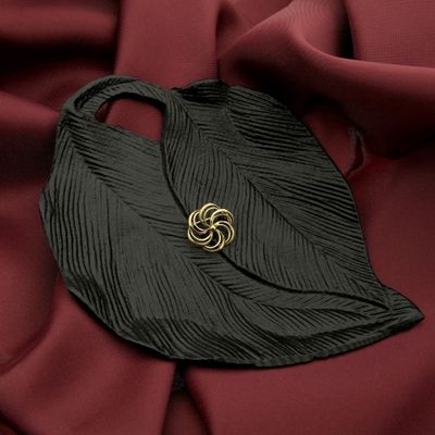 Image 2 of Golden floral brooch