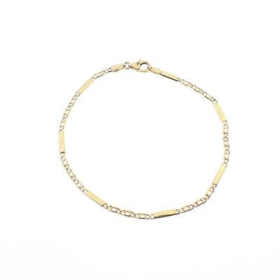 Image 1 of Gold closed Figaro link bracelet | 18.5 cm