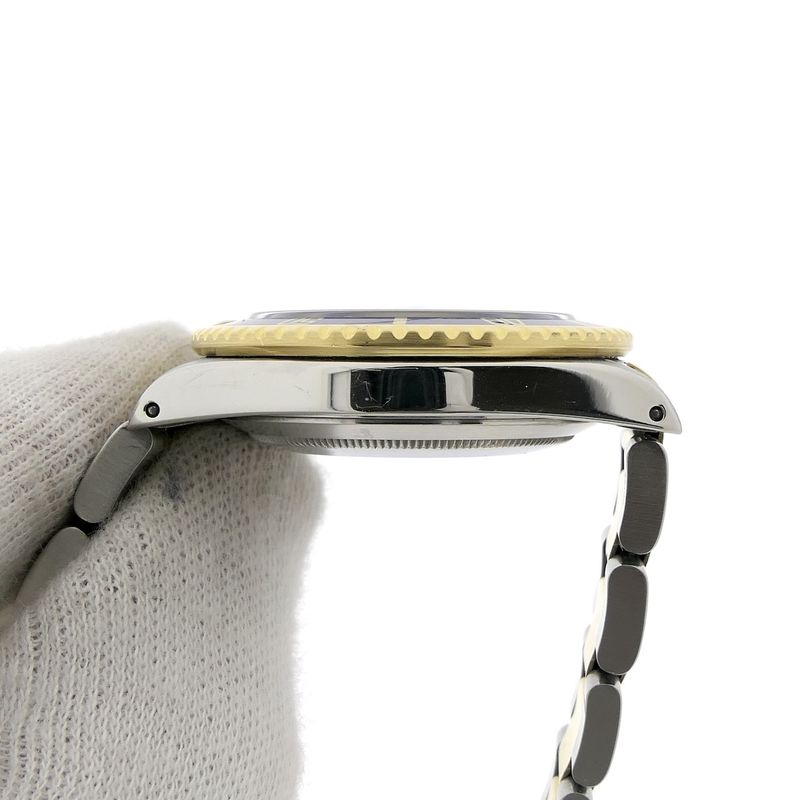 Image 6 of Rolex Submariner 16803; Vintage men's diving watch