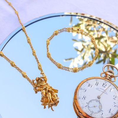 Image 1 of 18 ct. Gold chain/bracelet; Salvador Dalí, Carmen la Crotalos