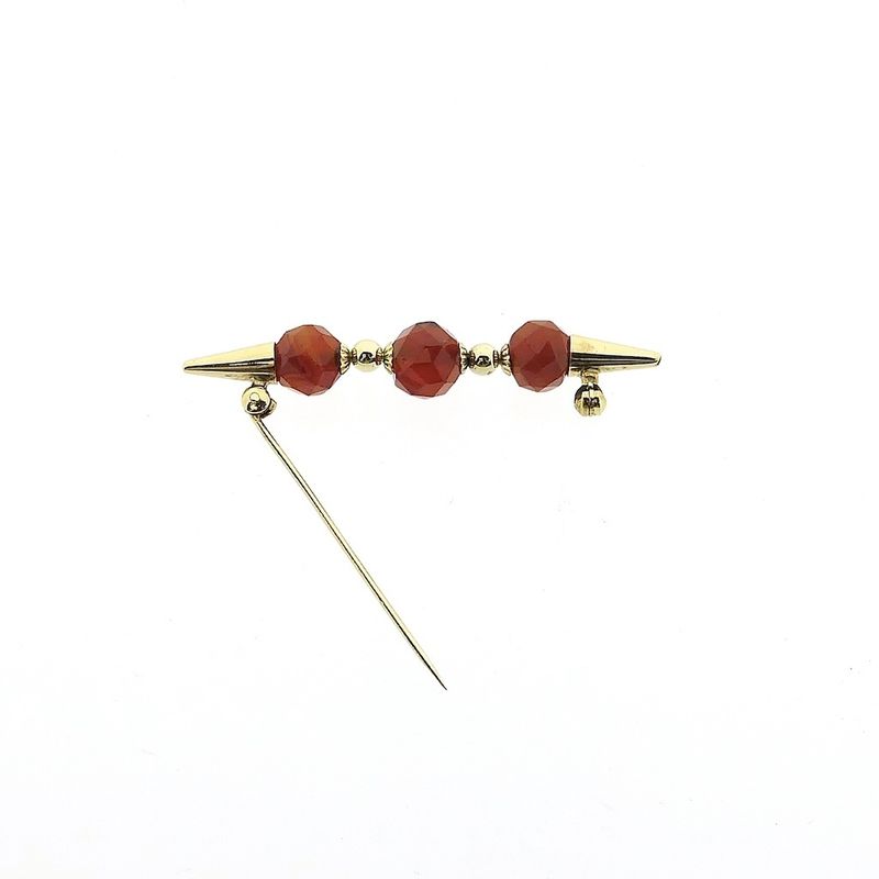 Image 6 of Vintage gold brooch with carnelian
