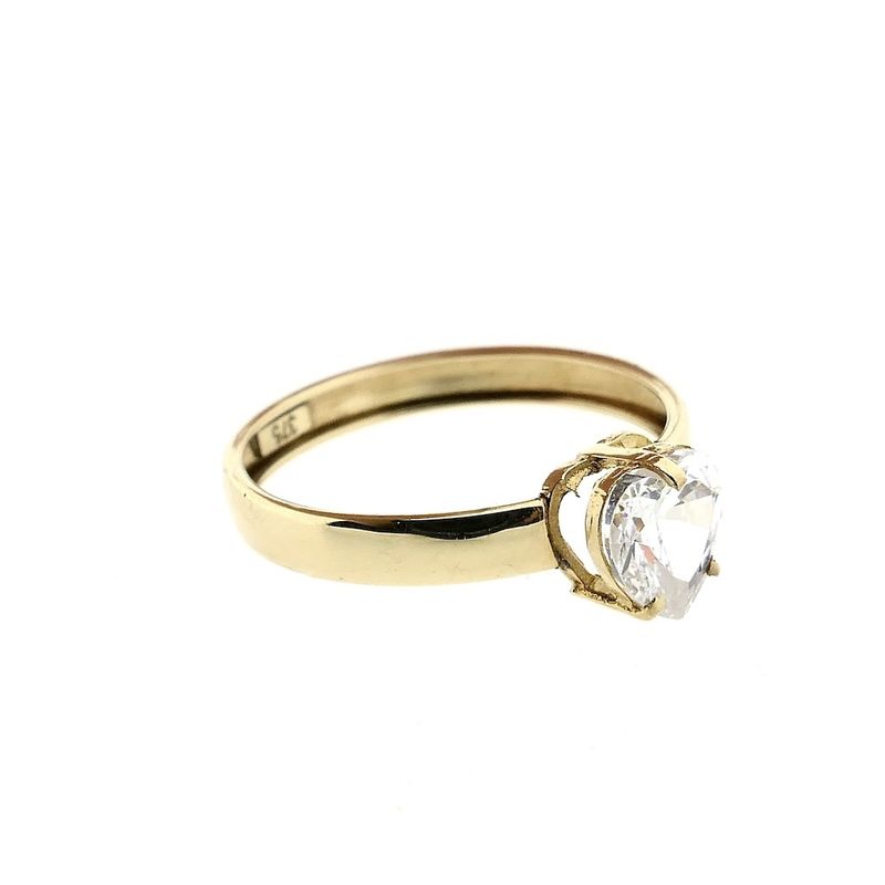 Image 5 of 9 carat solitaire ring with zirconia in heart shape