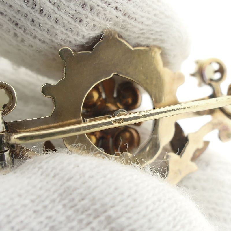 Image 9 of Antique gold brooch with pearl