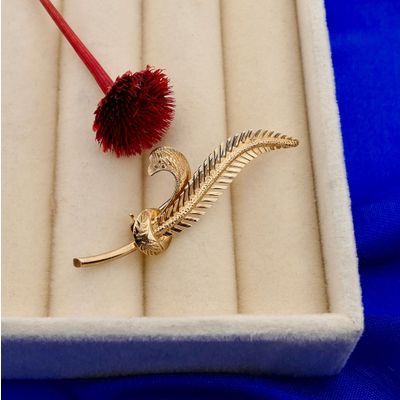 Image 2 of Silver pendant of a boxing glove