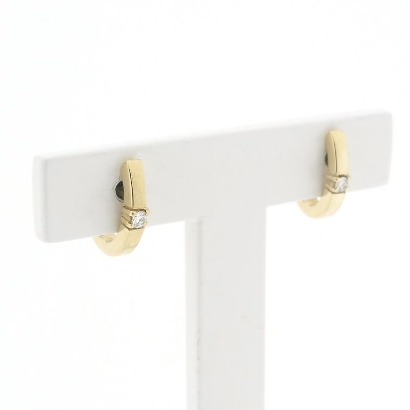 Image 3 of Gold stud earrings with diamond 0.06 ct.