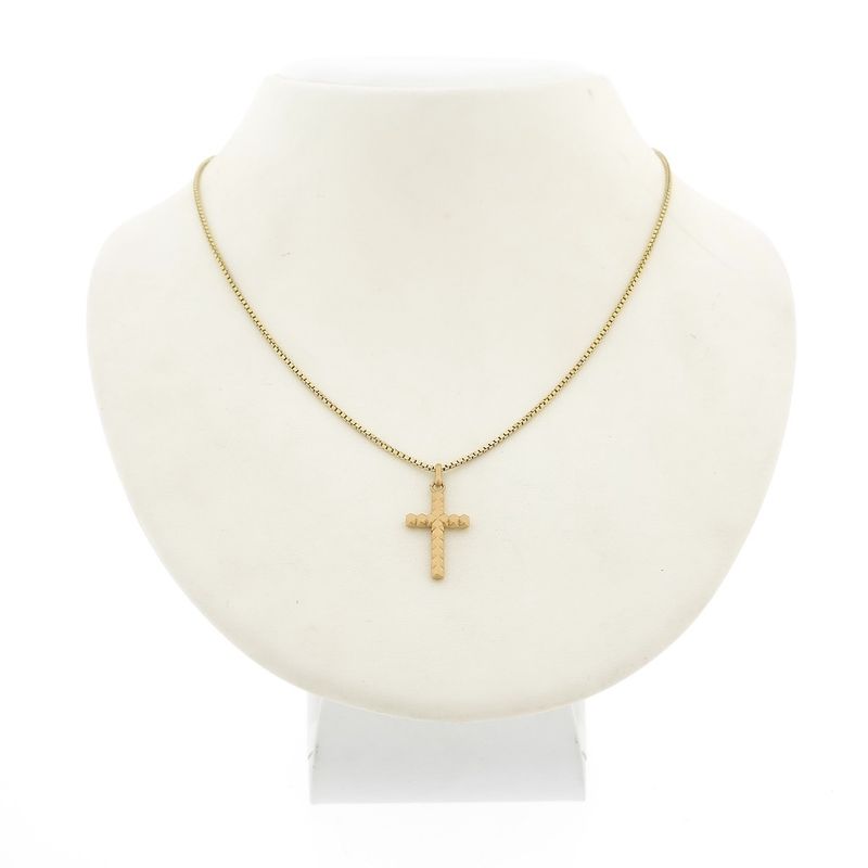 Image 5 of Gold pendant of a cross