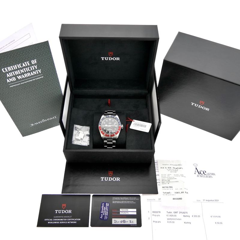 Image 22 of Tudor Black Bay GMT M79830RB-0001; Automatic men's watch