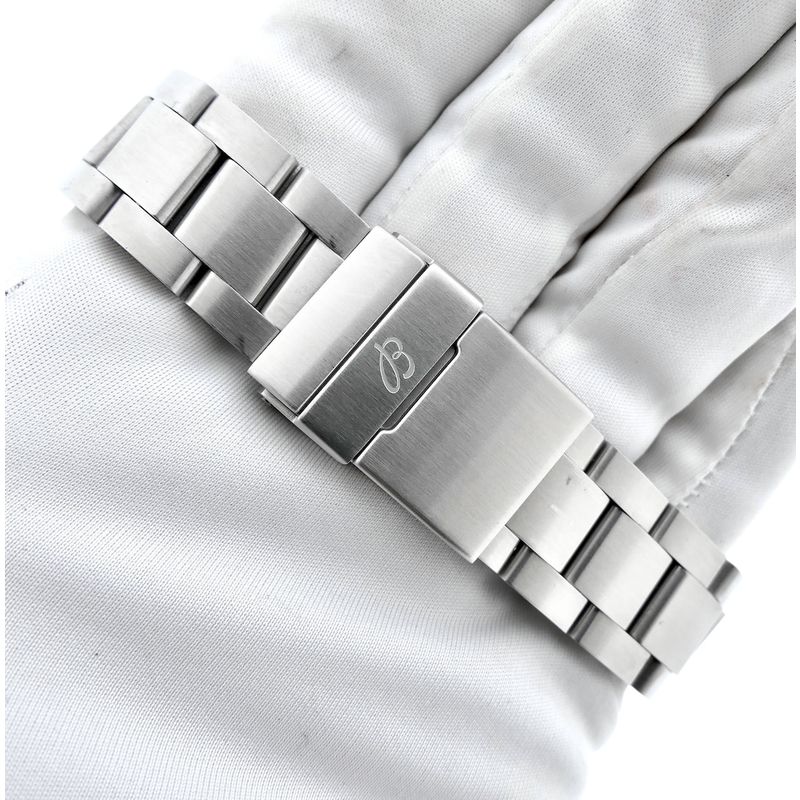 Image 7 of Breitling 'Navitimer 8' A17314; Automatic men's watch