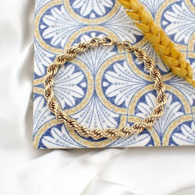 8 carat twisted link bracelet Image 2 of 8 carat twisted link bracelet