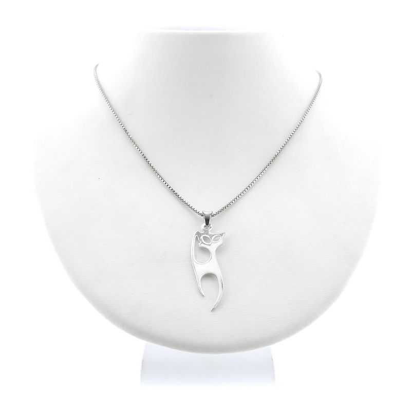 Image 5 of Silver pendant of a cat