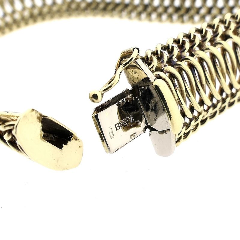 Image 8 of Gold wide link bracelet