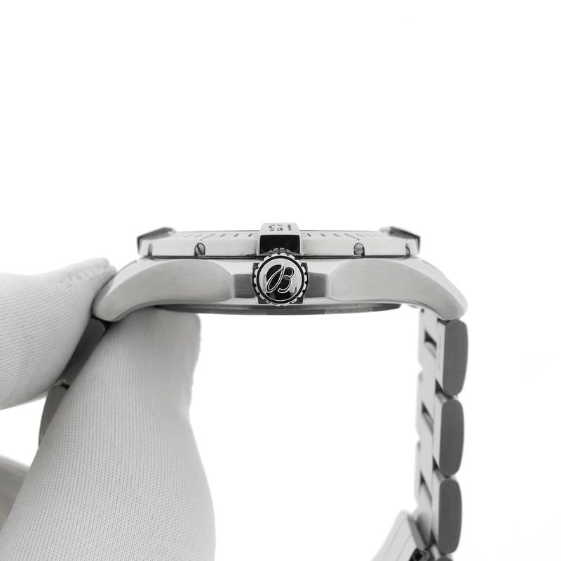 Image 6 of Breitling Avenger Automatic 43 A17318; Automatic men's watch