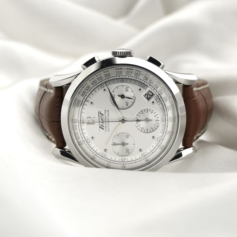 Image 12 of Tissot Heritage Chronograph '150th Anniversary' T66.1.712.31; Automatic men's watch