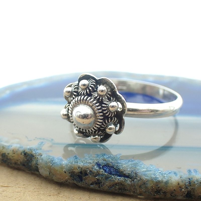 Image 7 of Silver ring with Zeeland button