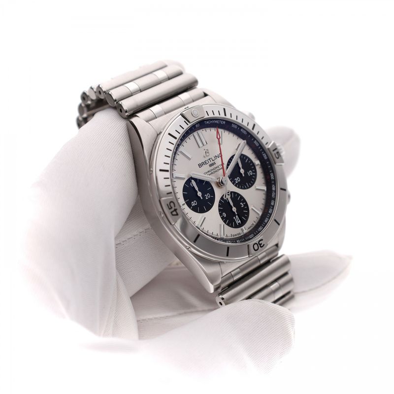 Image 10 of Breitling Chronomat B01 42mm AB013401G1A1; Men's Chronograph Watch