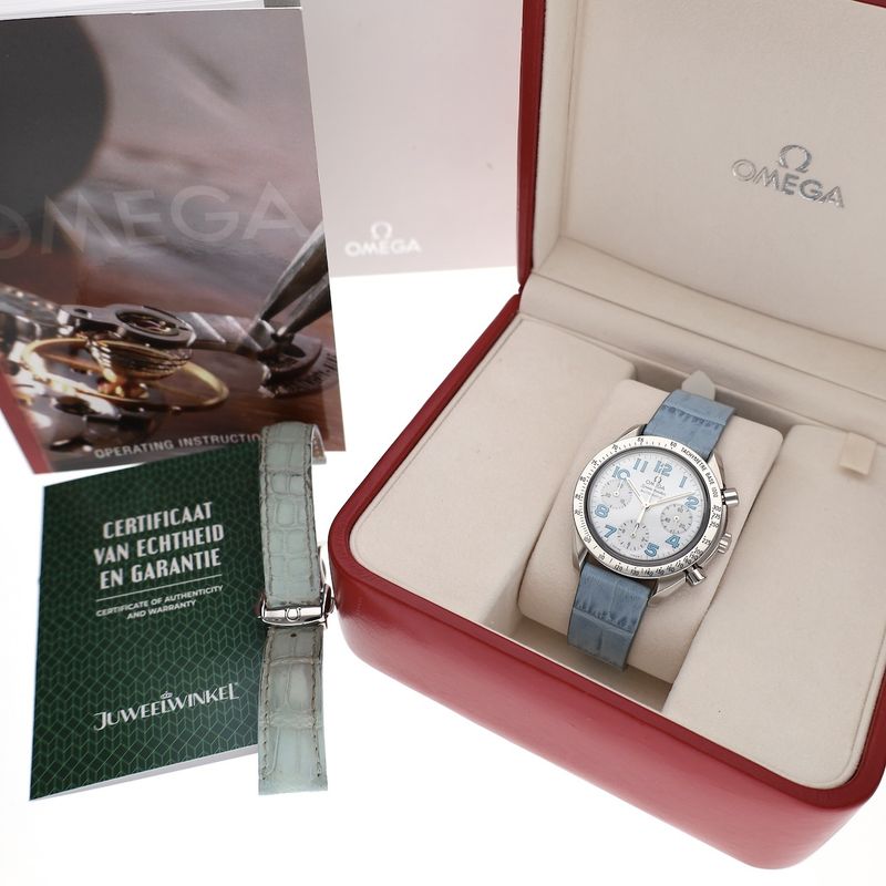 Image 4 of Omega Speedmaster Reduced 'Mother of Pearl' 3802.76.53; Automatic Chronograph Watch