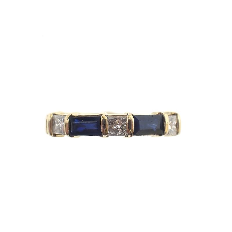 Image 3 of Gold ring with diamond and sapphire | 0.30 ct.
