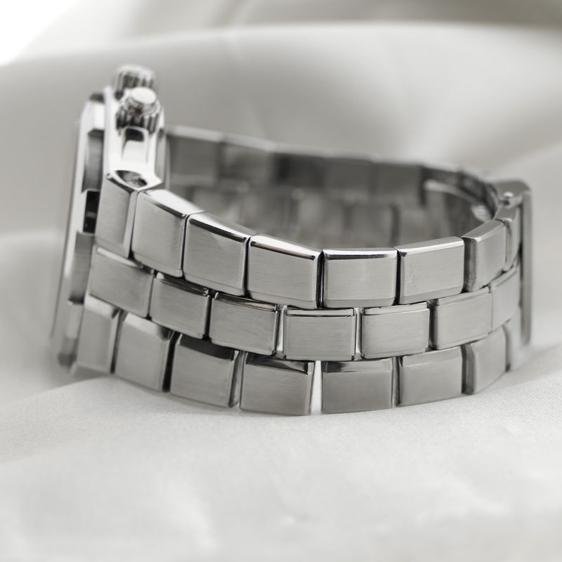 Image 14 of Vacheron Constantin Overseas Chronograph 49140; Automatic men's watch