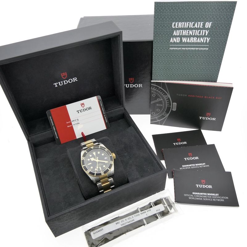 Image 4 of Tudor Black Bay 41mm Heritage 79733N; Gold/steel men's watch
