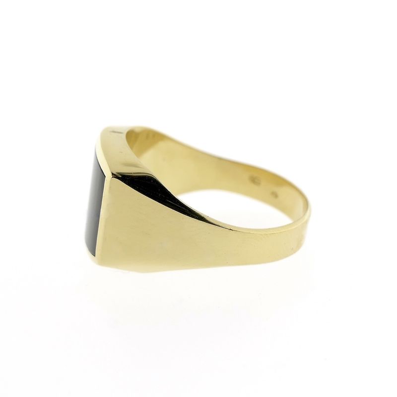 Image 8 of Gold signet ring with onyx