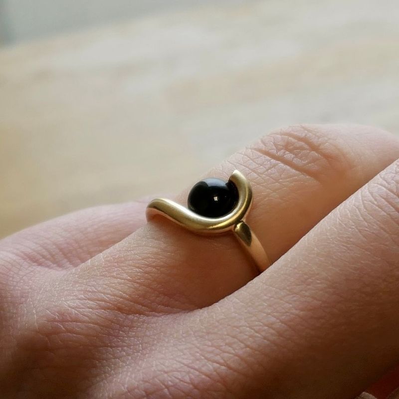 Image 10 of Gold ring with onyx