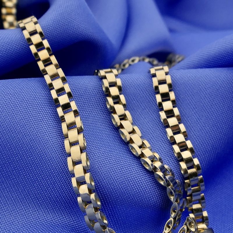 Image 6 of Gold bismark link necklace