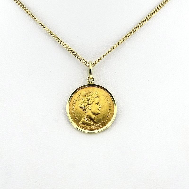 Image 5 of Gold five-guilder coin pendant; Queen Wilhelmina 1912