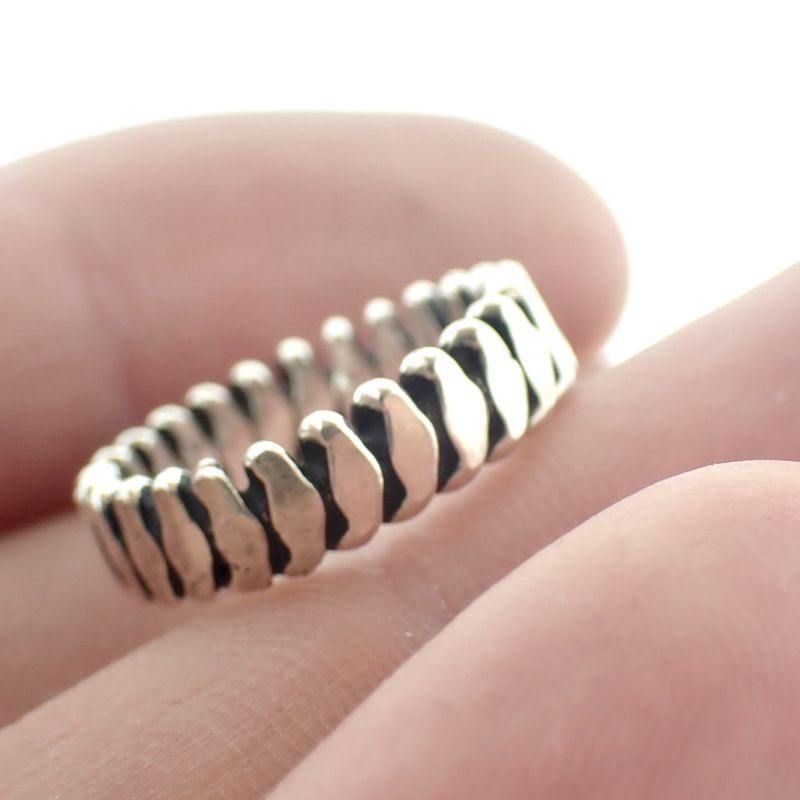 Image 5 of Silver ring with ribbed structure