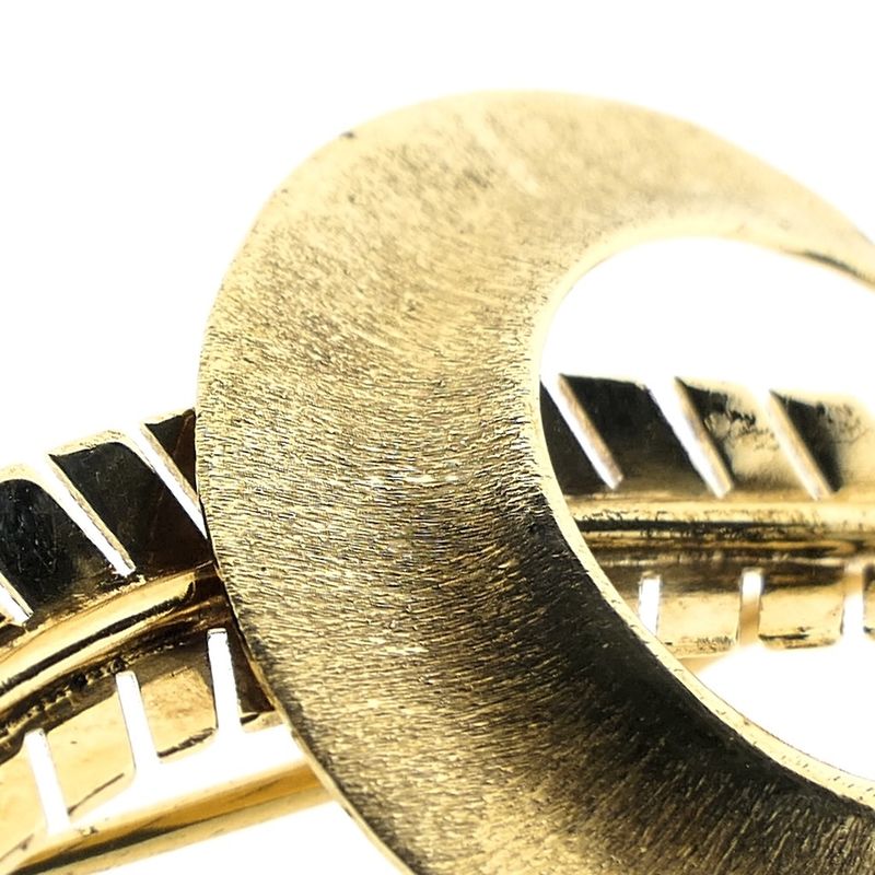 Image 3 of Gold brooch with pearl