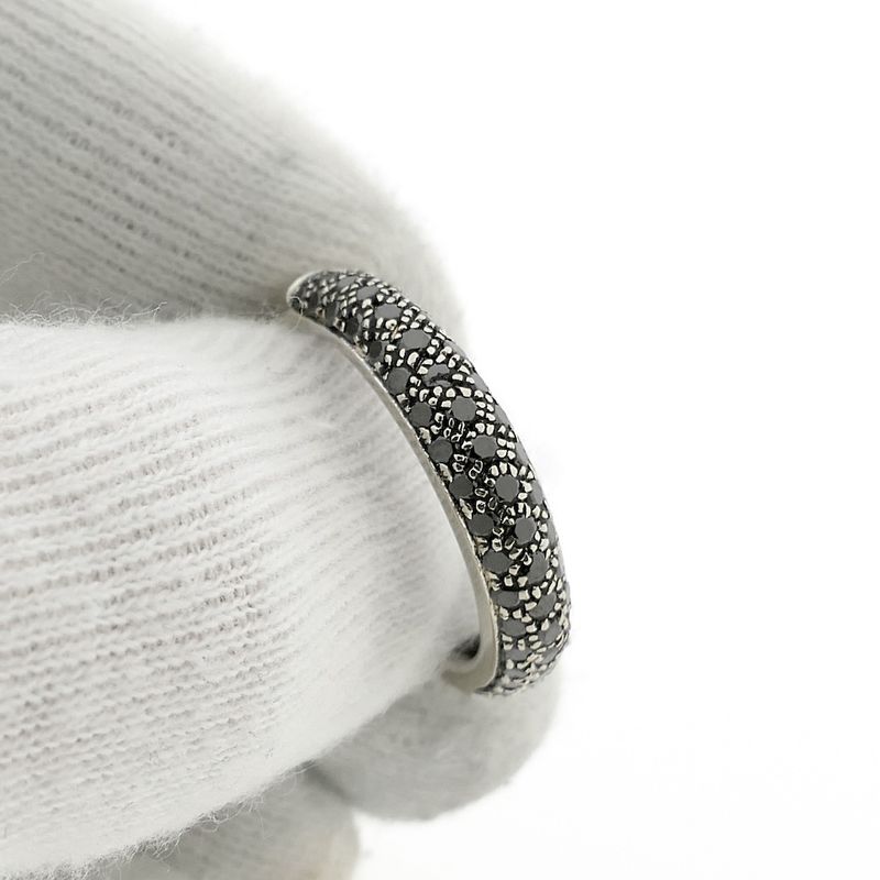 Image 5 of White gold pavé ring with black diamonds; 0.55 ct.