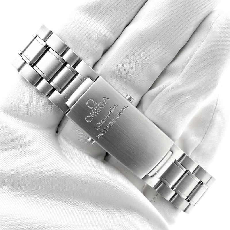 Image 10 of Omega Seamaster 300m 'Electric Blue' 2255.80.00; Automatic men's diving watch