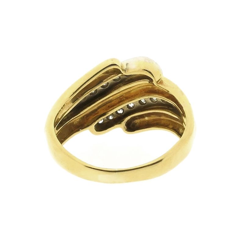Image 4 of Gold ring with diamonds; 0.69 ct.