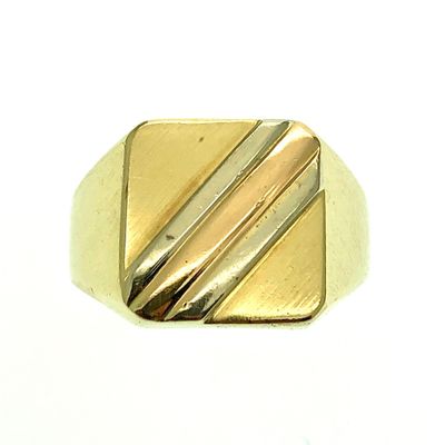 Image 2 of Tricolor gold men's signet ring | Size 20