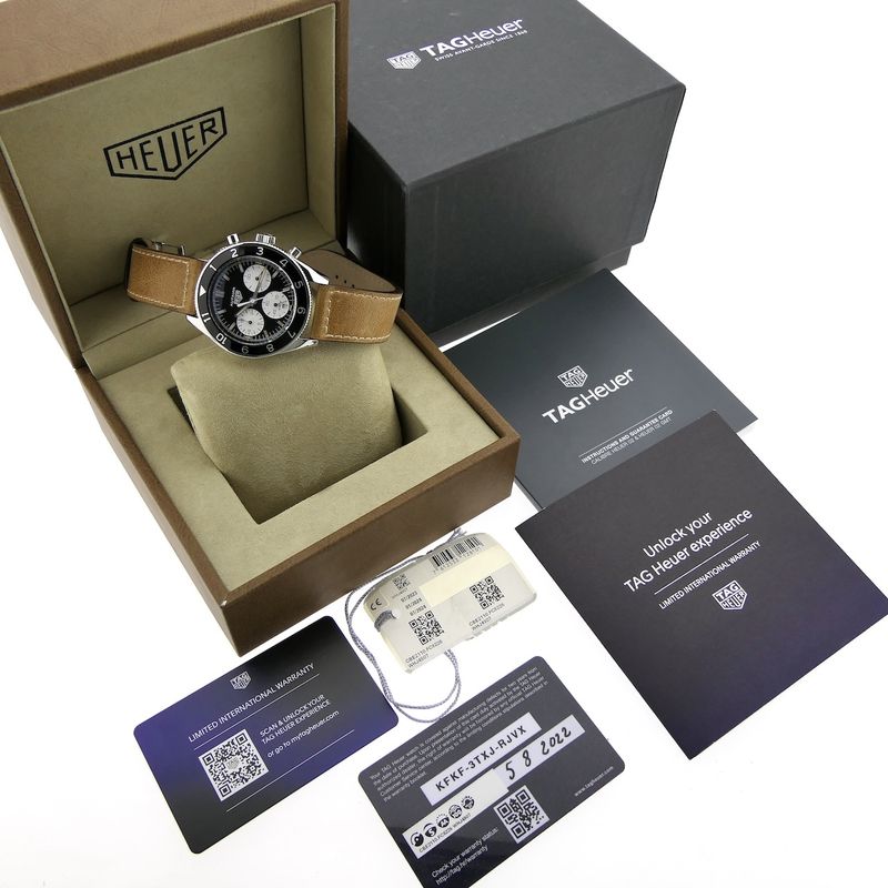 Image 4 of Heuer Autavia CBE2110; Chronograph men's watch