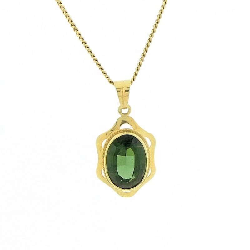 Image 5 of Gold pendant with peridot stone